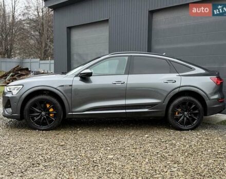 Серый Ауди E-Tron, объемом двигателя 0 л и пробегом 149 тыс. км за 29300 $, фото 23 на Automoto.ua