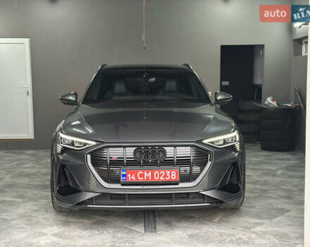 Сірий Ауді E-Tron, об'ємом двигуна 0 л та пробігом 106 тис. км за 39900 $, фото 13 на Automoto.ua