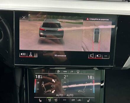 Серый Ауди E-Tron, объемом двигателя 0 л и пробегом 125 тыс. км за 34999 $, фото 70 на Automoto.ua