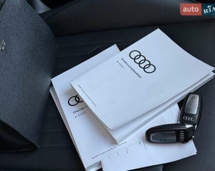 Серый Ауди E-Tron, объемом двигателя 0 л и пробегом 168 тыс. км за 25900 $, фото 18 на Automoto.ua