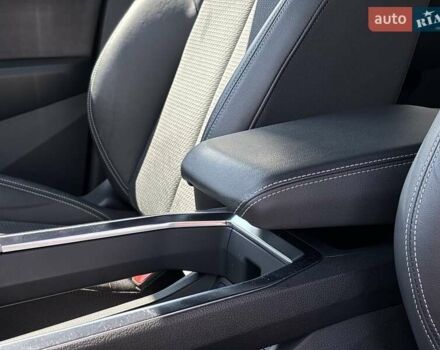 Серый Ауди E-Tron, объемом двигателя 0 л и пробегом 115 тыс. км за 37600 $, фото 15 на Automoto.ua