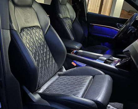 Сірий Ауді E-Tron, об'ємом двигуна 0 л та пробігом 106 тис. км за 39900 $, фото 2 на Automoto.ua