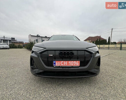 Серый Ауди E-Tron, объемом двигателя 0 л и пробегом 90 тыс. км за 38300 $, фото 9 на Automoto.ua