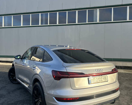 Серый Ауди E-Tron, объемом двигателя 0 л и пробегом 88 тыс. км за 36500 $, фото 1 на Automoto.ua