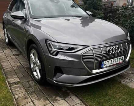 Серый Ауди E-Tron, объемом двигателя 0 л и пробегом 165 тыс. км за 33000 $, фото 11 на Automoto.ua