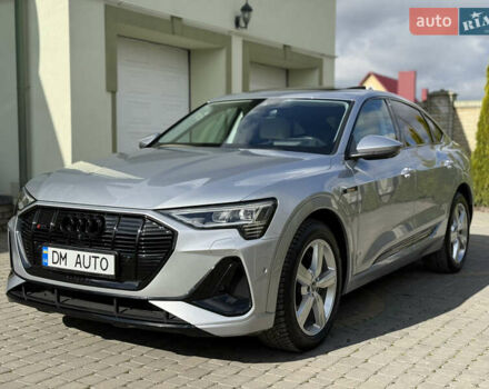 Серый Ауди E-Tron, объемом двигателя 0 л и пробегом 130 тыс. км за 37000 $, фото 34 на Automoto.ua