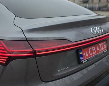 Сірий Ауді E-Tron, об'ємом двигуна 0 л та пробігом 140 тис. км за 28800 $, фото 68 на Automoto.ua