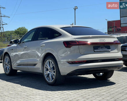 Сірий Ауді E-Tron, об'ємом двигуна 0 л та пробігом 38 тис. км за 39500 $, фото 14 на Automoto.ua
