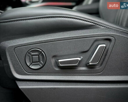 Серый Ауди E-Tron, объемом двигателя 0 л и пробегом 36 тыс. км за 45445 $, фото 73 на Automoto.ua