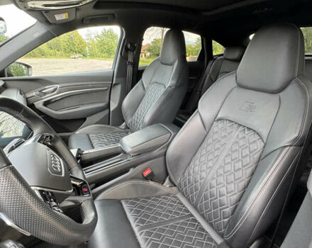 Серый Ауди E-Tron, объемом двигателя 0 л и пробегом 110 тыс. км за 42000 $, фото 9 на Automoto.ua