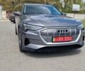 Серый Ауди E-Tron, объемом двигателя 0 л и пробегом 140 тыс. км за 25811 $, фото 6 на Automoto.ua