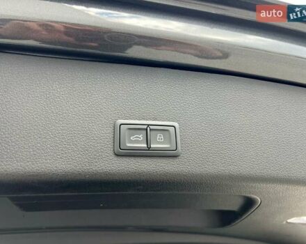Серый Ауди E-Tron, объемом двигателя 0 л и пробегом 125 тыс. км за 34999 $, фото 22 на Automoto.ua