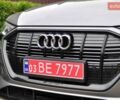 Серый Ауди E-Tron, объемом двигателя 0 л и пробегом 68 тыс. км за 34000 $, фото 3 на Automoto.ua