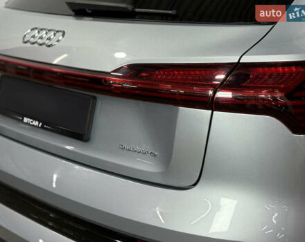 Серый Ауди E-Tron, объемом двигателя 0 л и пробегом 44 тыс. км за 33000 $, фото 12 на Automoto.ua