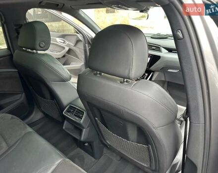 Ауди E-Tron 2021 в Тернополе на Automoto.ua Серый Ауди E-Tron, объемом двигателя 0 л и пробегом 85 тыс. км за 27999 $, фото 46 на Automoto.ua