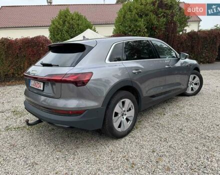 Серый Ауди E-Tron, объемом двигателя 0 л и пробегом 153 тыс. км за 28500 $, фото 1 на Automoto.ua