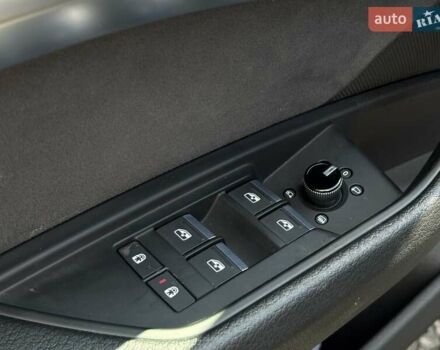 Серый Ауди E-Tron, объемом двигателя 0 л и пробегом 115 тыс. км за 37600 $, фото 30 на Automoto.ua