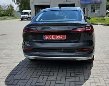 Сірий Ауді E-Tron, об'ємом двигуна 0 л та пробігом 99 тис. км за 27280 $, фото 37 на Automoto.ua