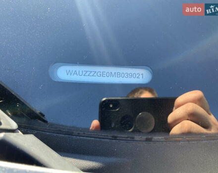 Серый Ауди E-Tron, объемом двигателя 0 л и пробегом 70 тыс. км за 42850 $, фото 2 на Automoto.ua