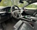 Серый Ауди E-Tron, объемом двигателя 0 л и пробегом 125 тыс. км за 34999 $, фото 96 на Automoto.ua