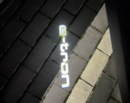 Ауді E-Tron 2021 у Луцьку на Automoto.ua Сірий Ауді E-Tron, об'ємом двигуна 0 л та пробігом 125 тис. км за 34999 $, фото 119 на Automoto.ua