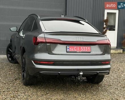 Серый Ауди E-Tron, объемом двигателя 0 л и пробегом 149 тыс. км за 29300 $, фото 34 на Automoto.ua