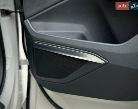 Серый Ауди E-Tron, объемом двигателя 0 л и пробегом 36 тыс. км за 45445 $, фото 95 на Automoto.ua