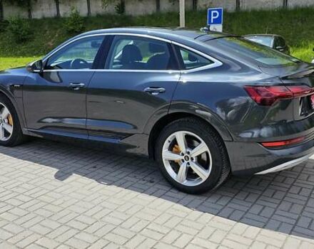 Сірий Ауді E-Tron, об'ємом двигуна 0 л та пробігом 99 тис. км за 27280 $, фото 30 на Automoto.ua