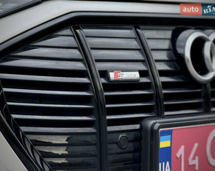 Серый Ауди E-Tron, объемом двигателя 0 л и пробегом 36 тыс. км за 45445 $, фото 35 на Automoto.ua