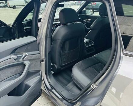 Ауди E-Tron 2021 в Тернополе на Automoto.ua Серый Ауди E-Tron, объемом двигателя 0 л и пробегом 85 тыс. км за 27999 $, фото 38 на Automoto.ua