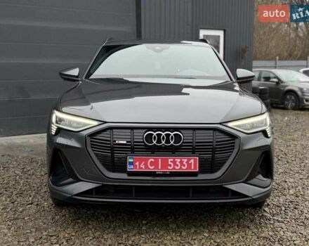 Серый Ауди E-Tron, объемом двигателя 0 л и пробегом 149 тыс. км за 29300 $, фото 21 на Automoto.ua