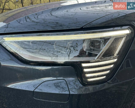 Серый Ауди E-Tron, объемом двигателя 0 л и пробегом 108 тыс. км за 32500 $, фото 11 на Automoto.ua