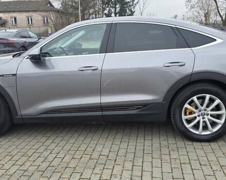 Сірий Ауді E-Tron, об'ємом двигуна 0 л та пробігом 140 тис. км за 28800 $, фото 55 на Automoto.ua