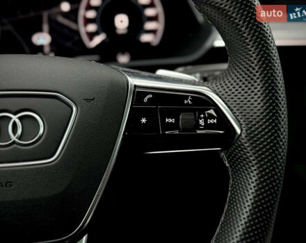 Серый Ауди E-Tron, объемом двигателя 0 л и пробегом 36 тыс. км за 45445 $, фото 127 на Automoto.ua