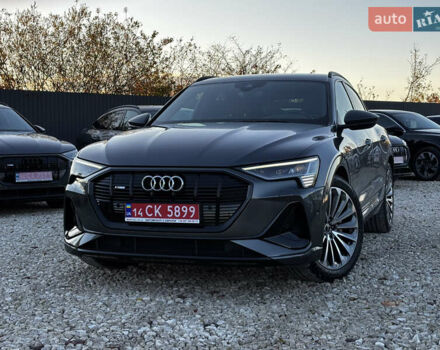 Серый Ауди E-Tron, объемом двигателя 0 л и пробегом 70 тыс. км за 42850 $, фото 18 на Automoto.ua