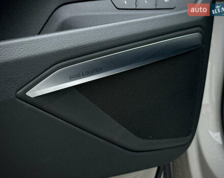 Серый Ауди E-Tron, объемом двигателя 0 л и пробегом 36 тыс. км за 45445 $, фото 82 на Automoto.ua