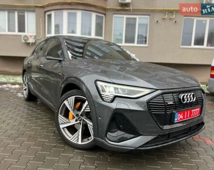Серый Ауди E-Tron, объемом двигателя 0 л и пробегом 125 тыс. км за 34999 $, фото 7 на Automoto.ua