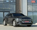 Серый Ауди E-Tron, объемом двигателя 0 л и пробегом 93 тыс. км за 28450 $, фото 10 на Automoto.ua