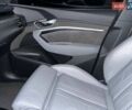 Серый Ауди E-Tron, объемом двигателя 0 л и пробегом 44 тыс. км за 33900 $, фото 61 на Automoto.ua