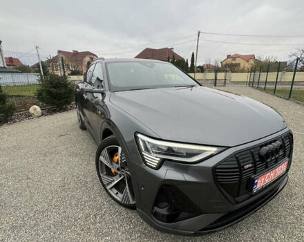 Сірий Ауді E-Tron, об'ємом двигуна 0 л та пробігом 90 тис. км за 36200 $, фото 3 на Automoto.ua