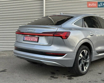 Сірий Ауді E-Tron, об'ємом двигуна 0 л та пробігом 45 тис. км за 33999 $, фото 18 на Automoto.ua
