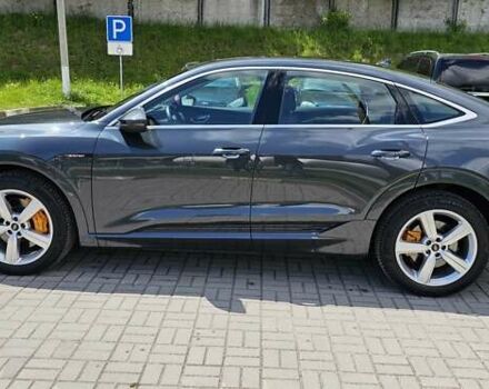 Сірий Ауді E-Tron, об'ємом двигуна 0 л та пробігом 99 тис. км за 27280 $, фото 26 на Automoto.ua