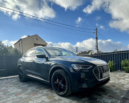 Серый Ауди E-Tron, объемом двигателя 0 л и пробегом 79 тыс. км за 36500 $, фото 3 на Automoto.ua