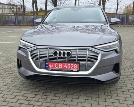 Сірий Ауді E-Tron, об'ємом двигуна 0 л та пробігом 140 тис. км за 28800 $, фото 65 на Automoto.ua