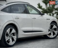 Серый Ауди E-Tron, объемом двигателя 0 л и пробегом 36 тыс. км за 45445 $, фото 45 на Automoto.ua