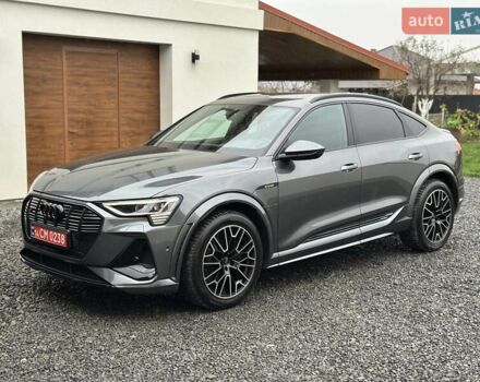 Сірий Ауді E-Tron, об'ємом двигуна 0 л та пробігом 106 тис. км за 39900 $, фото 19 на Automoto.ua