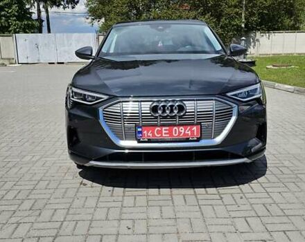 Сірий Ауді E-Tron, об'ємом двигуна 0 л та пробігом 99 тис. км за 27280 $, фото 59 на Automoto.ua