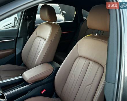 Серый Ауди E-Tron, объемом двигателя 0 л и пробегом 70 тыс. км за 42850 $, фото 36 на Automoto.ua