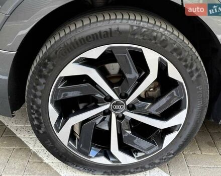 Сірий Ауді E-Tron, об'ємом двигуна 0 л та пробігом 45 тис. км за 48137 $, фото 18 на Automoto.ua