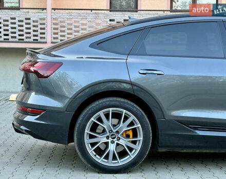 Сірий Ауді E-Tron, об'ємом двигуна 0 л та пробігом 47 тис. км за 45000 $, фото 27 на Automoto.ua